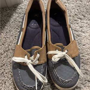Keds Glimmer Women’s Ortholite Moc Toe Boat Shoes 8.5
